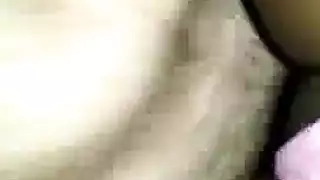 حركة قضيب اصطناعي قوية: أم وابنة إباحية