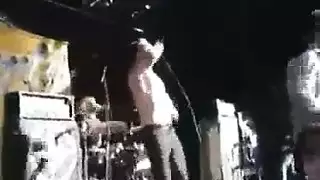 قضبان منتصبة نابضة على صفحة للكبار