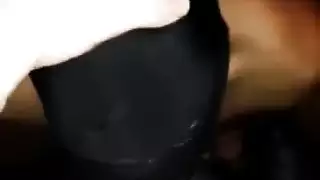 تبكي من كسها نيك