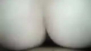 فتاة سلافية تسيطر عليه بصفعات الوجه في الفندق