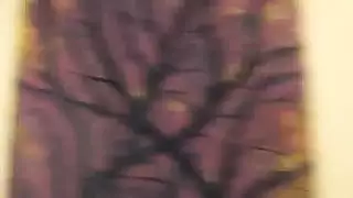 ثلاثية مثلية لأول مرة: امرأة خبيرة تعلم المبتدئة برجل ينضم إليهما