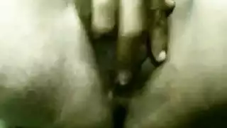 فانتازيا تتحقق: فتاة آسيوية ممتلئة تتوسل للجنس الصريح وتحصل عليه