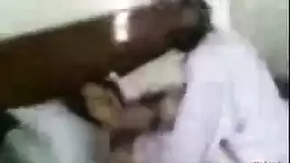 9 عاما إيراني شمام