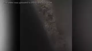 على ركبتيها مثلي الجنس ومستقيم عروس