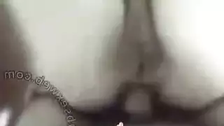 عاهرات تونسيات يقدمن كل شيء في الأفلام الإباحية