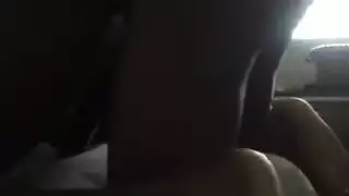 إباحية قاسية: فتاة سكرانة تُنك بشكل مزدوج