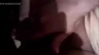 خذني بقوة عاهرة مصرية تطلب جنسًا عنيفًا